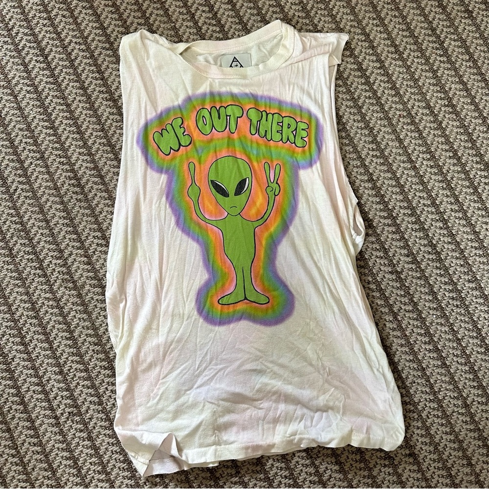 Unif “We out there” alien tank
